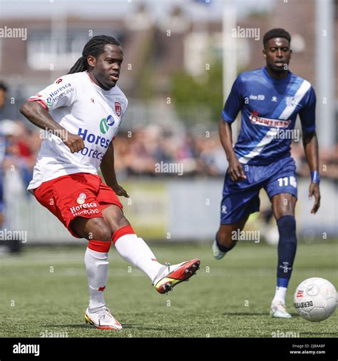 Watch De Treffers Battle Noordwijk In A Thrilling Dutch Football Clash