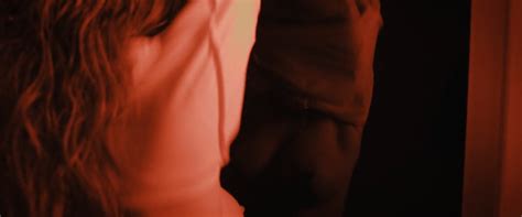 Nude Video Celebs Tess OFlaherty Nude Spithood 2024