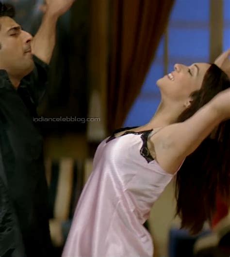 Nauheed Cyrusi Bollywood Rafoo Chakkar Hot Armpit Hd Stills Indiancelebblog