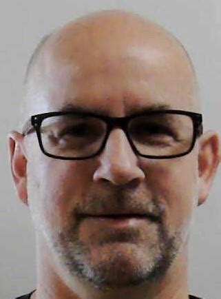 Robert Mcfadden Violent Or Sex Offender In Franklin IN 46131 IN1602762