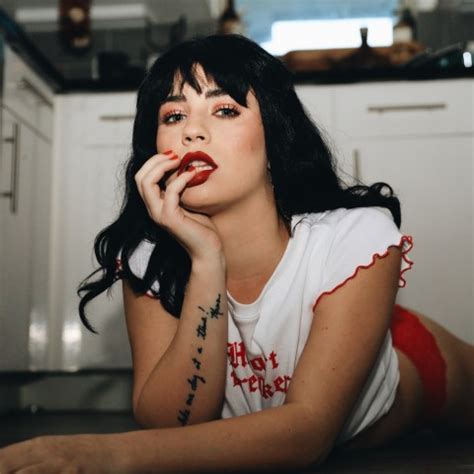 Hot Sexy Breezy Briiiii Bikini Pics