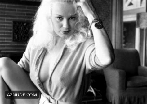 BOOBS AN AMERICAN OBSESSION NUDE SCENES AZNude