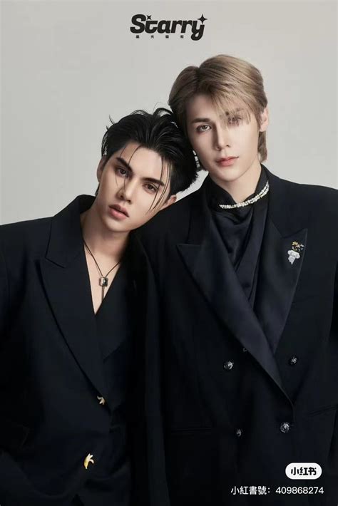 Pin By Ying Geng On Peatfort Cute Gay Couples Gmmtv Actors Cute Gay