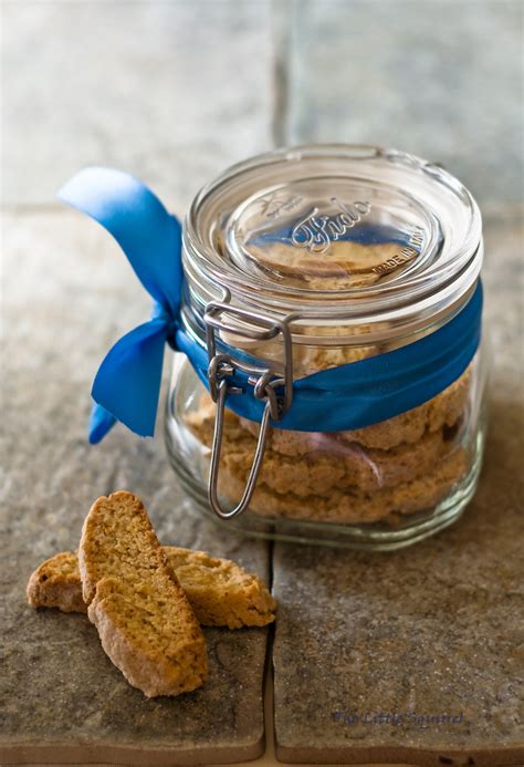 The Little Corner: Photo