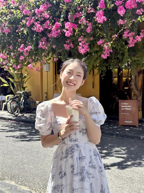 Hai hot girl cùng tên Vy được ngưỡng mộ nhờ học giỏi xinh đẹp