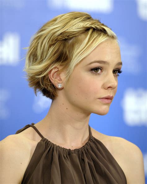 2011 Hairstyles Pictures: Carey Mulligan Hairstyle - Hairstyle Trends ...