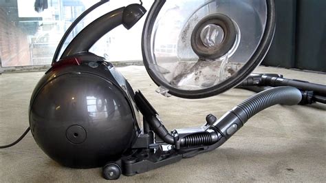 Dyson Dc37
