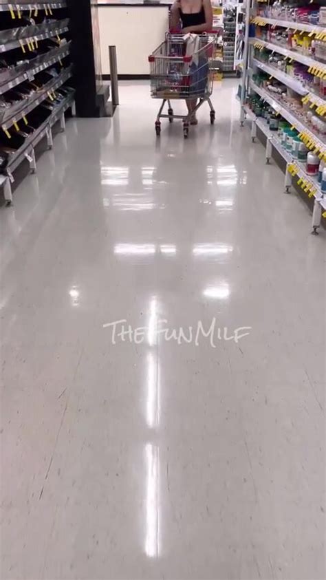 Aisle Has Some Nice Tits In It