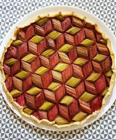 Recette De Laurent Mariotte Tarte A La Rhubarbe