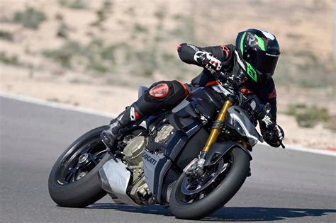 Ensaio Ducati Streetfighter V S A Super Naked Premium Motociclismo