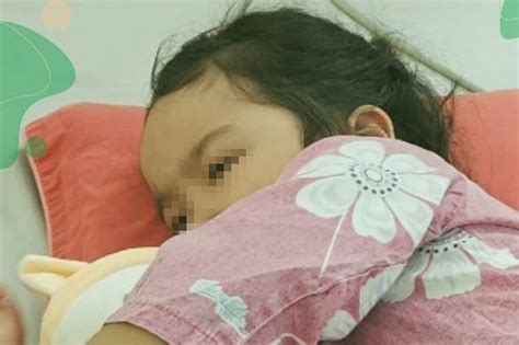 Tin 23 2 Nhắc nhở tiệm rửa xe để cô gái mặc bikini chụp hình gây phản cảm không khí lạnh đang