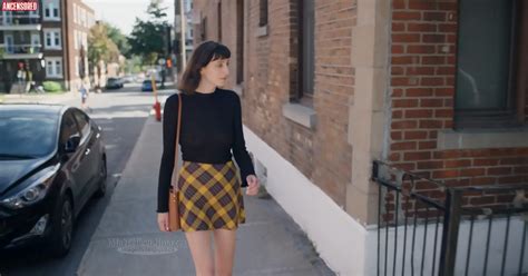 Naked Sarah Maude Beauchesne In Fourchette