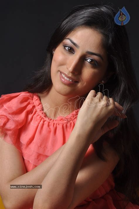Yami Gautam Hot Stills Photo Of