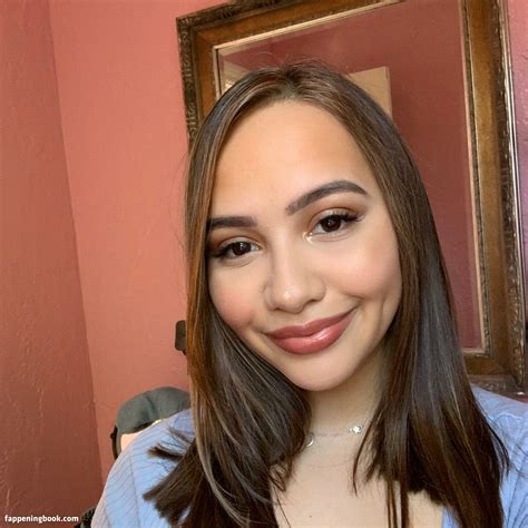 Ellie Johnston Nude OnlyFans Leaks Fappening FappeningBook