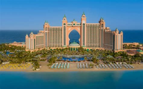 iconic atlantis dubai cmw