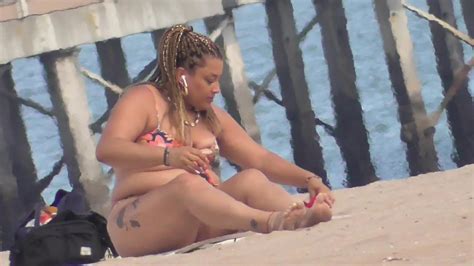 Bikini Beach Girls Videos Vol