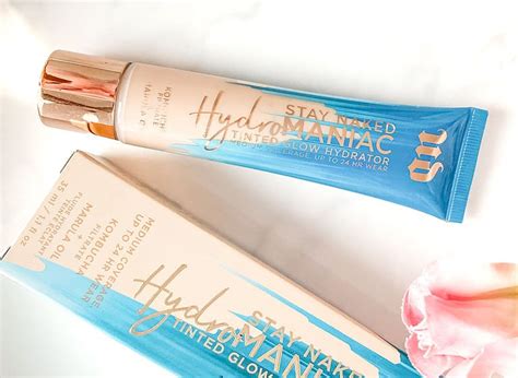 Urban Decay Stay Naked Hydromaniac Tinted Glow Hydrator Review