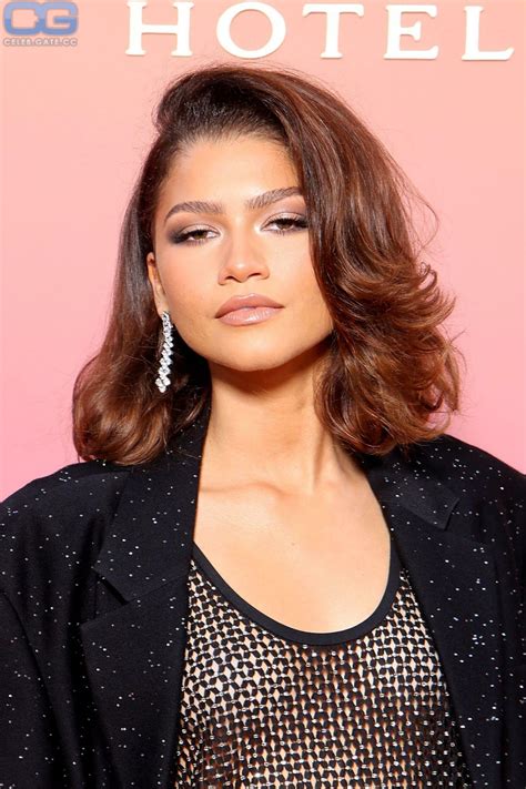 Zendaya Coleman Nude Pictures Onlyfans Leaks Playboy Photos Sex Scene Uncensored