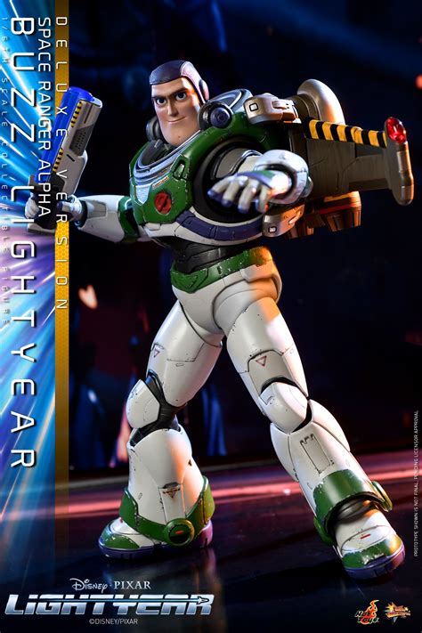 Buzz Lightyear Arriva La Hot Toys Dal Nuovo Film Disney Pixar Itakon It