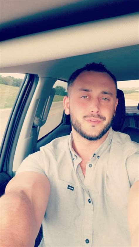 Hope This Pic Isnt Too Boring Since Im Not Nude Scrolller