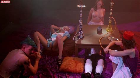 Dylan Riley Nude Pics Page 1