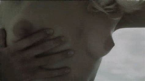 Naked Doris Wessoly in Ekstasen Mädchen und Millionen