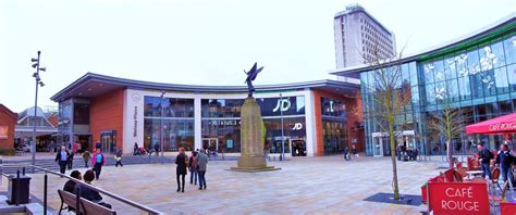 Woking Town Centre © Len Williams Geograph Britain And Ireland