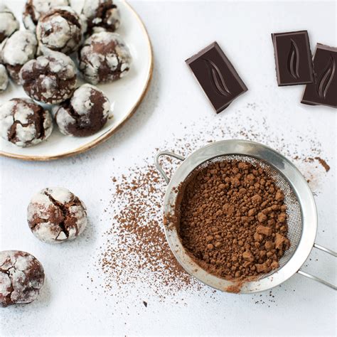 What’s the difference between Cocoa & Cacao? - Pascha Chocolate Co