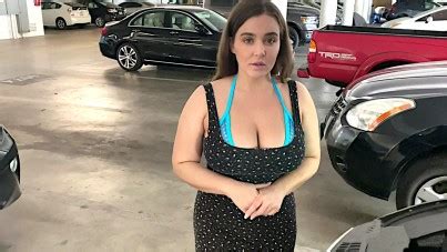 Natasha Was Having Some Car Trouble And I Came To Her Rescue All Porn Stream