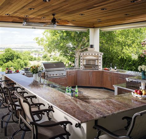 Outdoor Kitchen In Winter at James Glassop blog