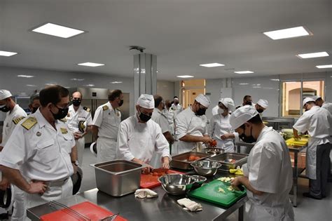 Ferrol Primera Visita Del AJEMA A Las Instalaciones Del Arsenal