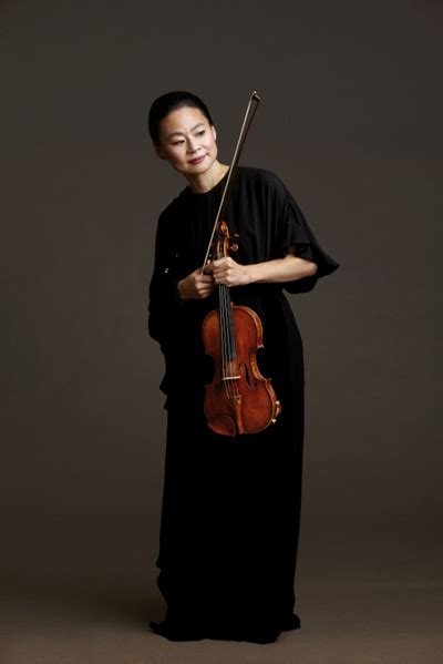 Famed Violinist Midori To Conduct Master Classes With Park U Students