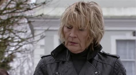 EastEnders Spoilers: Shirley Carter Gets In Between Mick And Linda ...