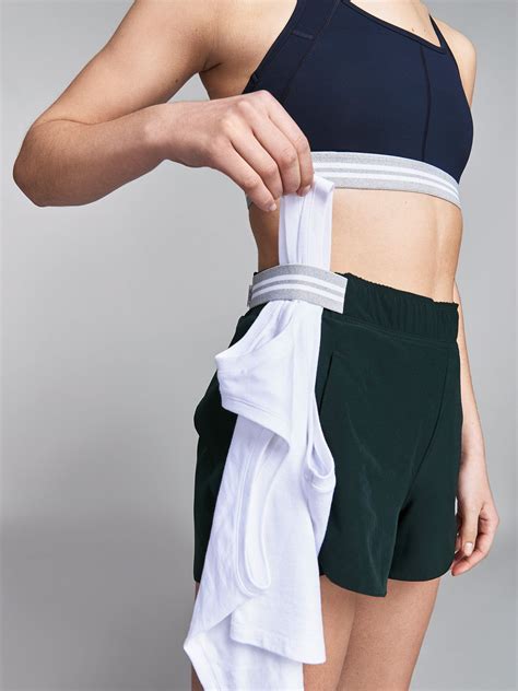 FLY RUN Recycled Short Dark Green in 2024 | Active wear shorts, Active