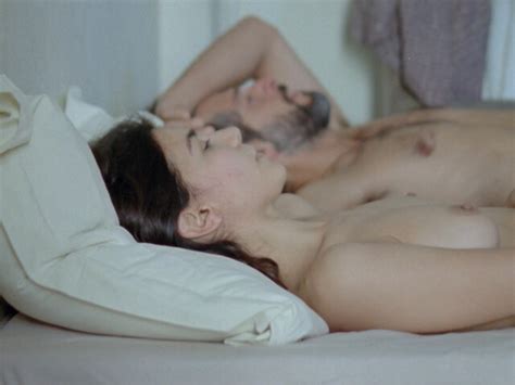 Nude Video Celebs Isabel Costa Nude Becoming Male In The Middle Ages Tornar Se Um Homem Na