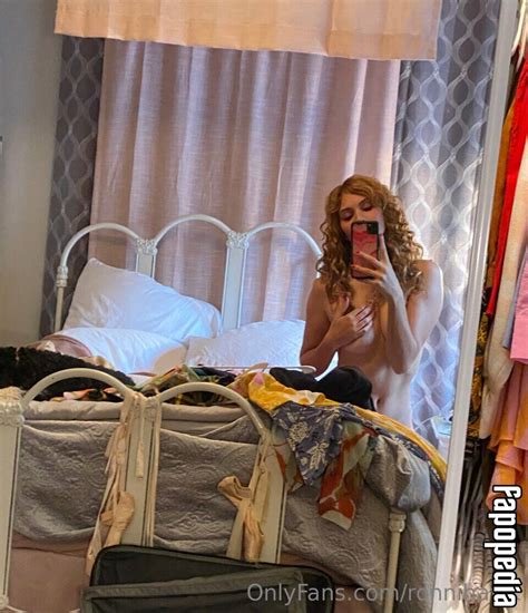 Ronni Hawk Nude OnlyFans Leaks Photo Fapopedia