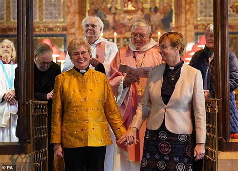 Lesbian Priest Couple Among First Gay Blessings By Church Of England I Know All News