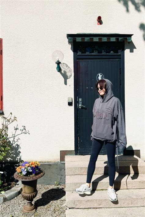 Mỹ nhân Sex is Zero U trẻ như ngoài đôi mươi nhờ cách mix đồ thông minh