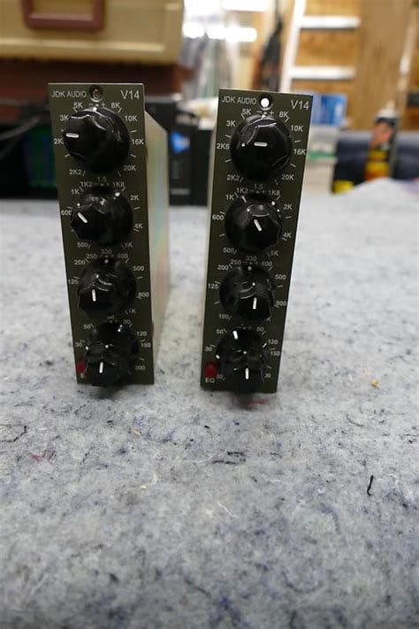 2x V14 500 Series 4 Band Eq Modules Reverb