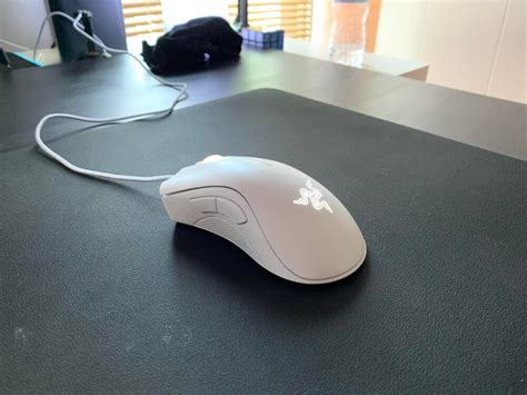 Chuột Razer DeathAdder Essential White - Song Phương