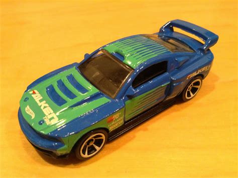 JULIAN S HOT WHEELS BLOG Custom Ford Mustang HW Drift Race