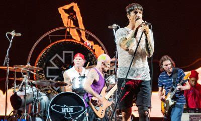 Red Hot Chili Peppers Announce Global Tour