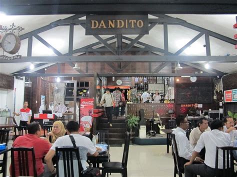 dandito tempat wisata kuliner kepiting jempolan  balikpapan