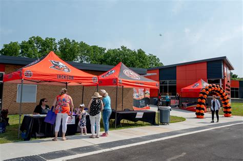 Renovated John R Lewis Elementary Replaces Lincoln Elementary In