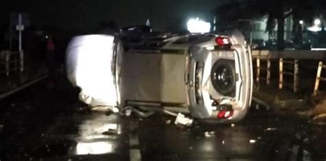 Incidente Nella Notte Auto Si Ribalta E 22enne Resta Ferito CasertaCE