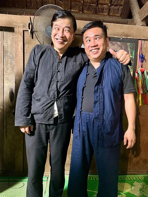 Team Quang Linh được NSND gạo cội khen nức nở nhắc nhở điều khi làm từ thiện Hot KOLs Đời