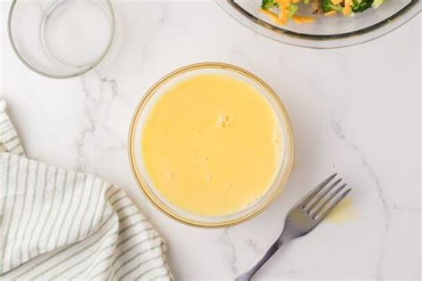 Cheesy Broccoli Frittata For Two People Small Batch The Holy Mess