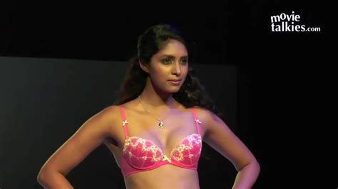 Indian Model S Nude Ramp Show Exposed Full HD Bolly Tube