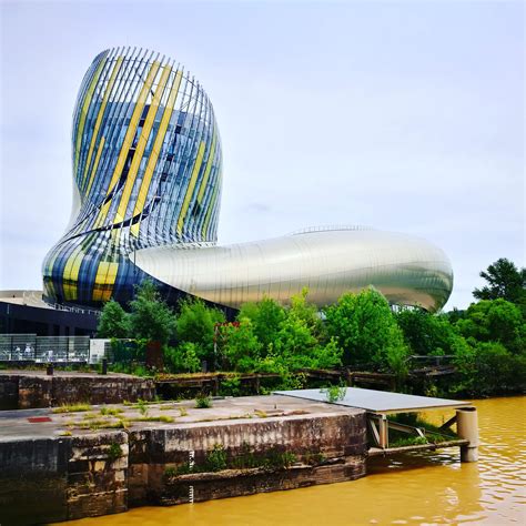 Visiting la Cité du Vin - Bordeaux's wine museum - Lost in Bordeaux