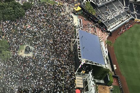 More stadium tours will join the petco park concerts lineup 2